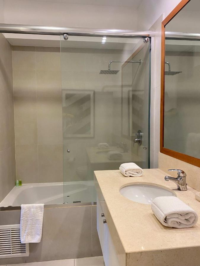 Beautiful 1br With Balcony In Miraflores Apartment