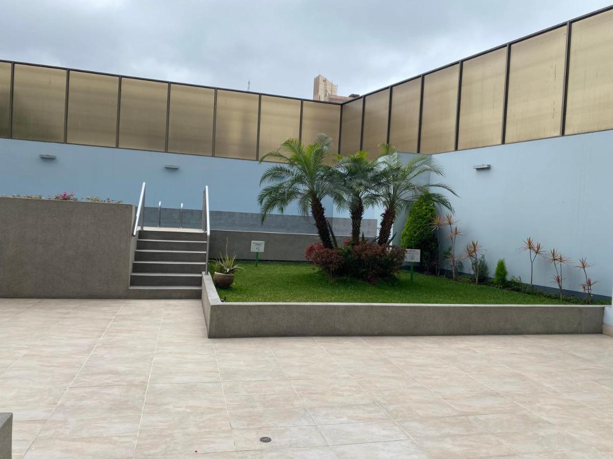 Beautiful 1br With Balcony In Miraflores Apartment