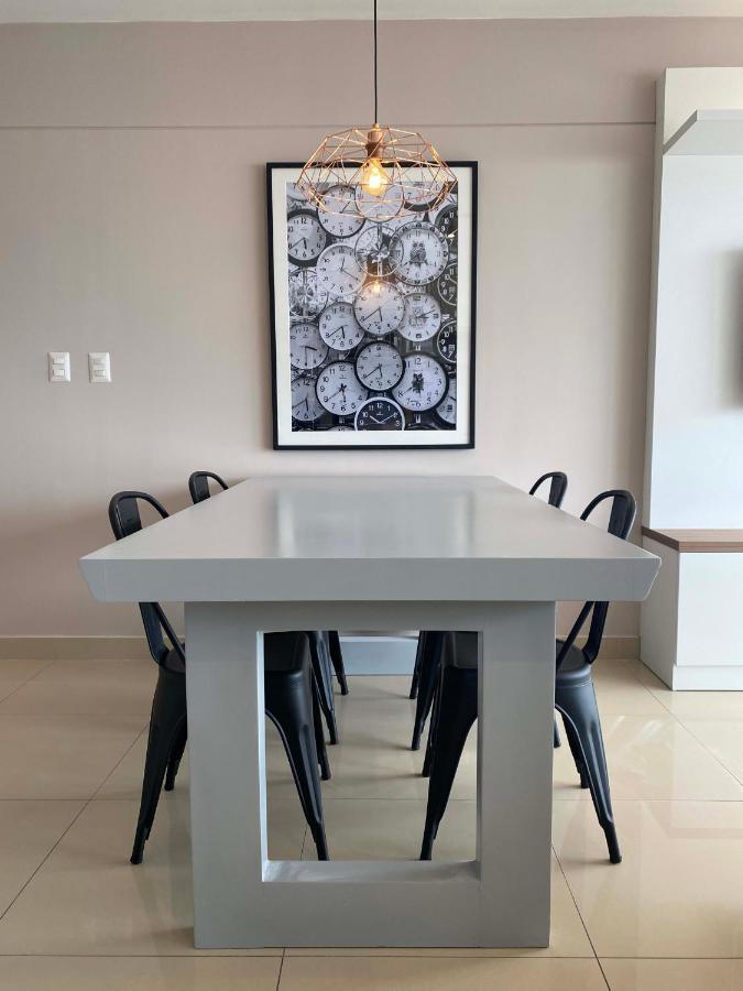 Apartment Beautiful 1br With Balcony In Miraflores